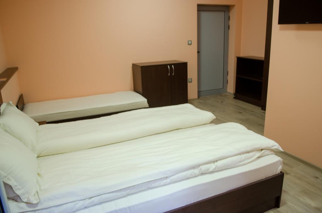 Guest House Dinevi 사파레바바냐 외부 사진